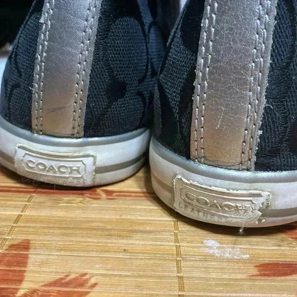 Coach higher top black Bonney signature sneakers size 9 1/2 - Picture 10 of 17